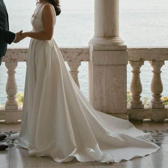 Wtoo by Watters Vivien Square-Neck A-Line Wedding Gown - Picture 7 of 8